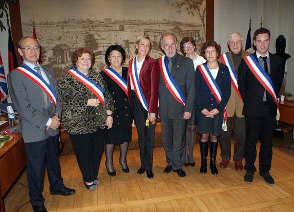 Le maire et les maires adjoints